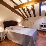 Bed & Breakfast Casona Indiana De 3*