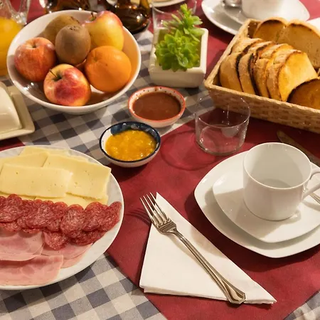 Casona Indiana De Bed & Breakfast