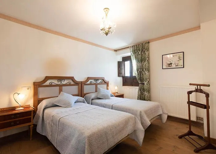 Casona Indiana De فندق مبيت وإفطار Ayuelas