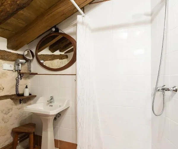 Casona Indiana De 3* Ayuelas