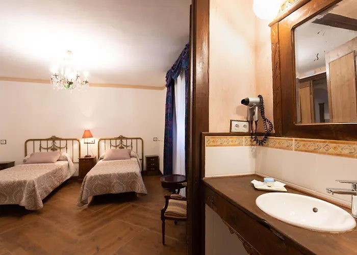 Casona Indiana De فندق مبيت وإفطار Ayuelas