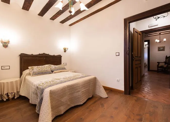 Casona Indiana De Ayuelas